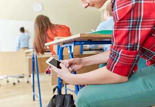 cell phone, Hartford criminal defense attorney